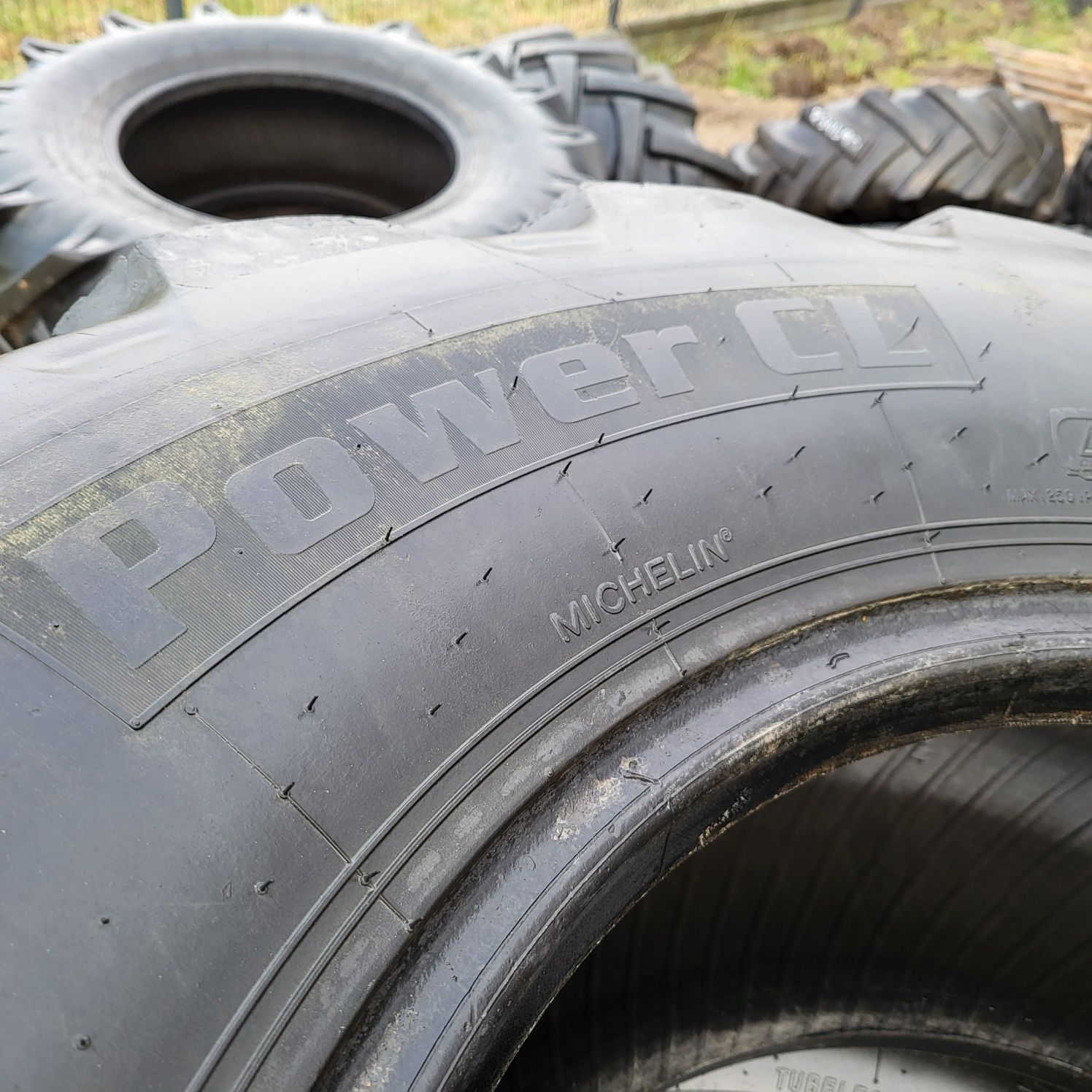 Opona MICHELIN 440/80-24 16.9/80-24 POWER CL ładowarka