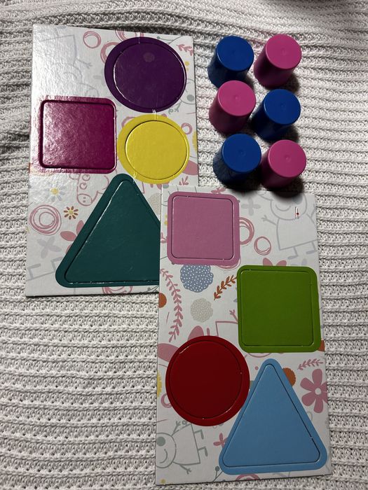 Zestaw puzzli i gier Swinka Peppa