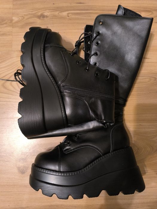 Високі ботінки сапожки демісезон 37 р.