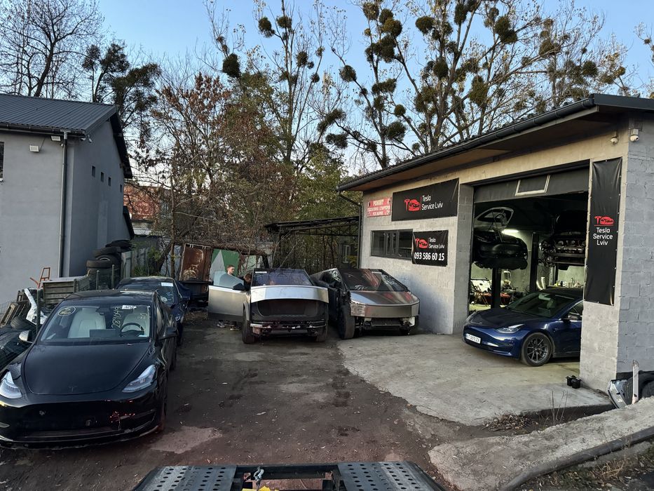 Tesla Service Ремонт model S X 3 y plaid Діагностика Батарея