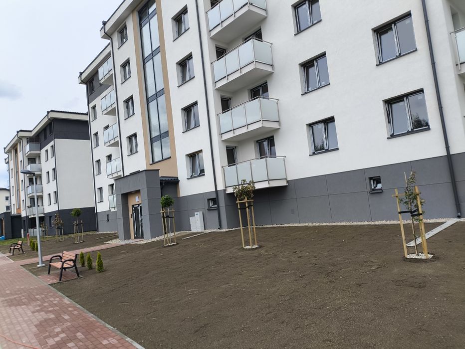 Usługi ogrodnicze glebogryzarka separacyjna nawadnianie zak.trawników