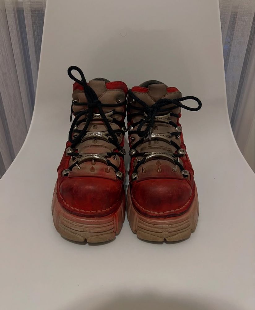 New rock red rare boot