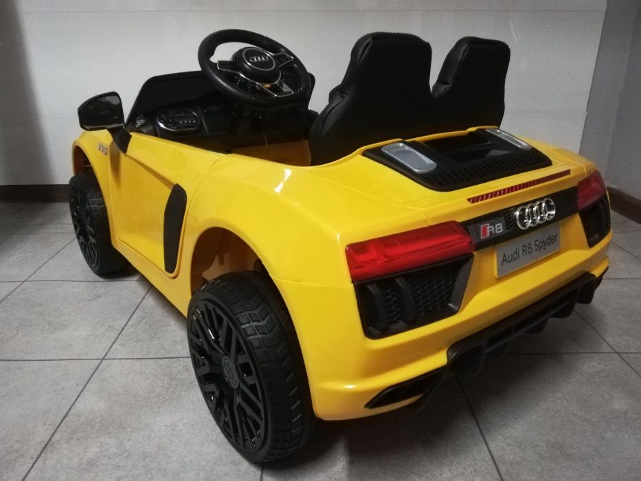 NOWY Audi R8 Spyder Roadster Cabrio Auto na Akumulator 12V dla dzieci