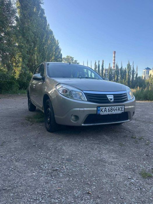 Dacia Sandero laureate