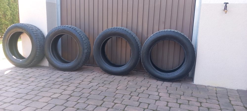 Opony zima nokian 18