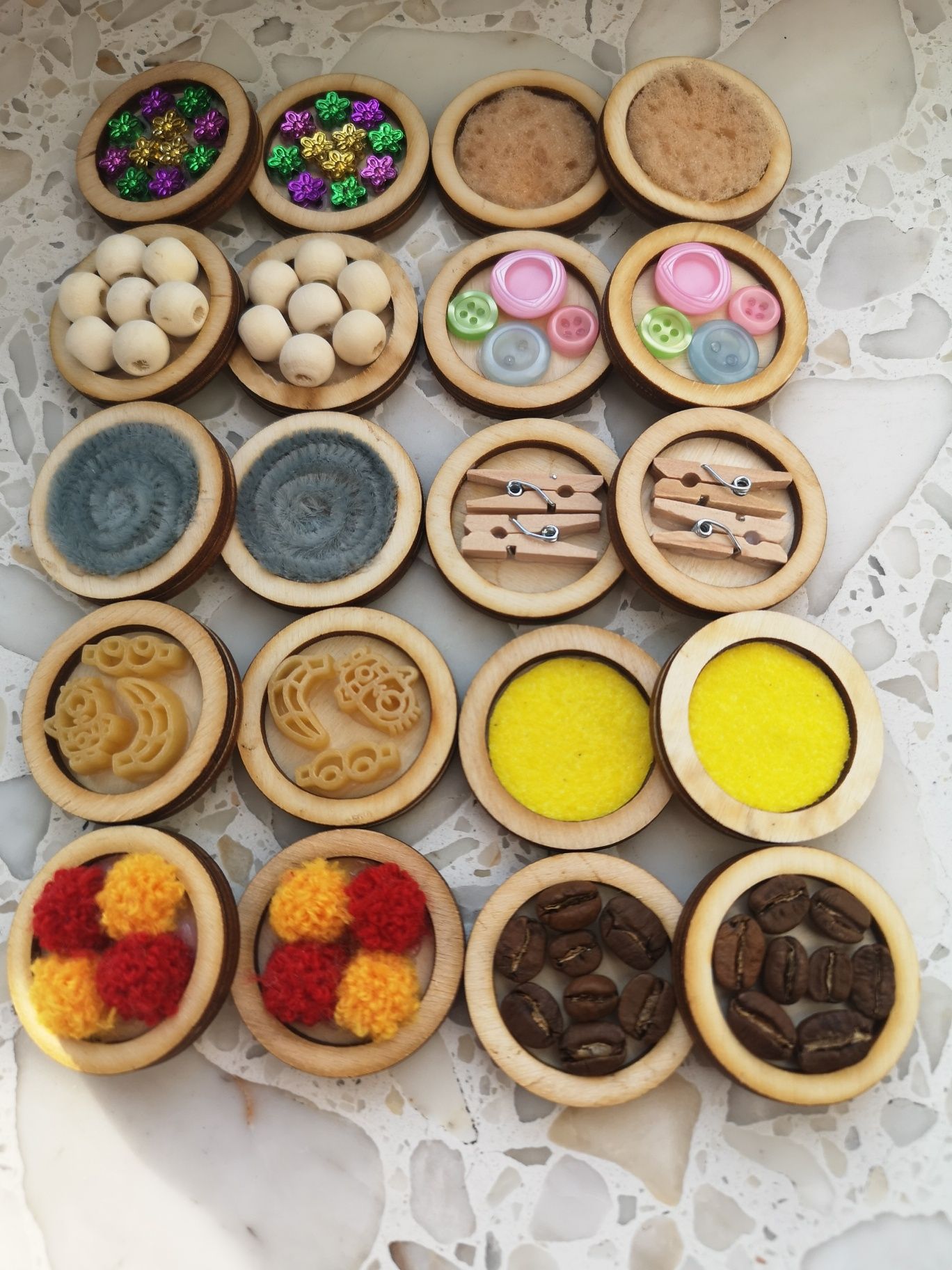 Memory memorki  panele sensoryczne Montessori