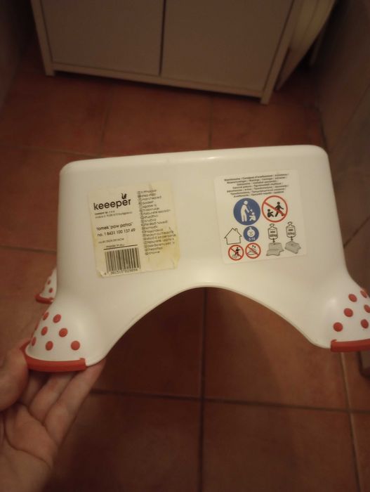 podest, schodek, stopień, stołek, taboret