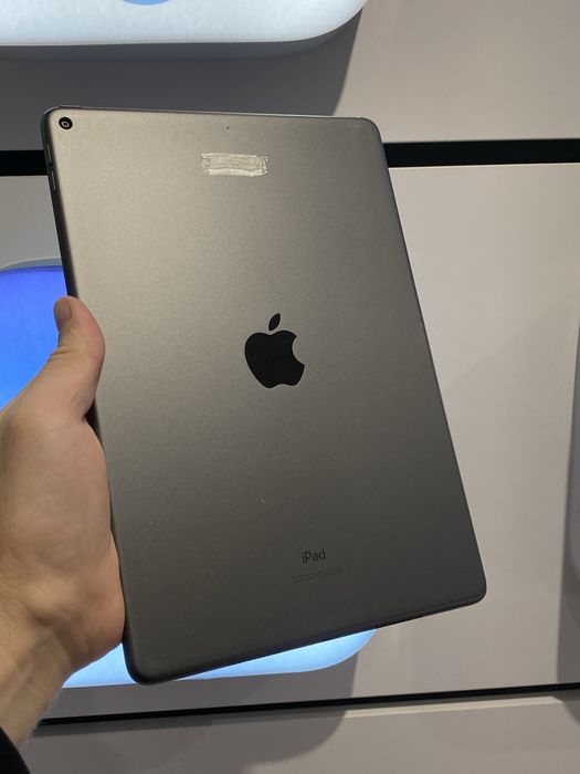 Apple iPad Air 3 64GB Space Gray Батарея 100%