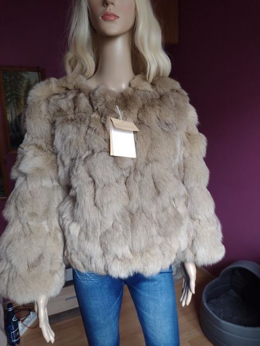 Lis w kolorze karmelu. Piękne . Obniżka tylko do końca listopada.