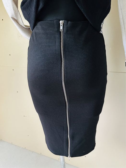 Zestaw XS/34 spódnica prążek na suwak + bluza z aplikacją #1561