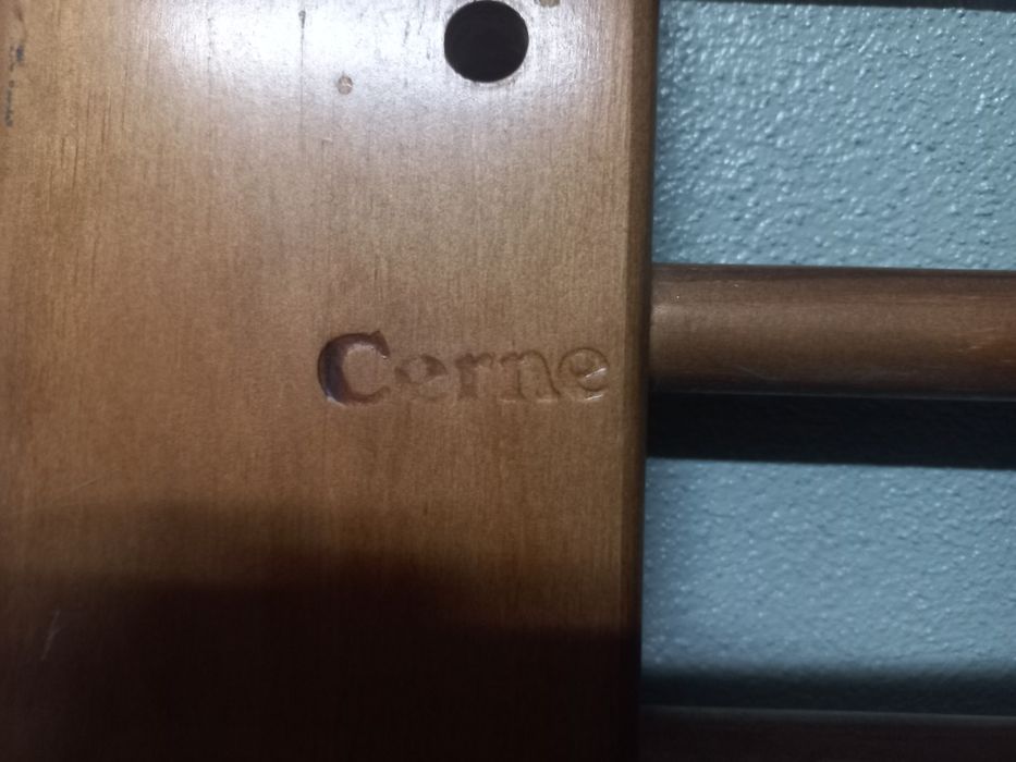 Berço da cerne 3 etapas do crescimento