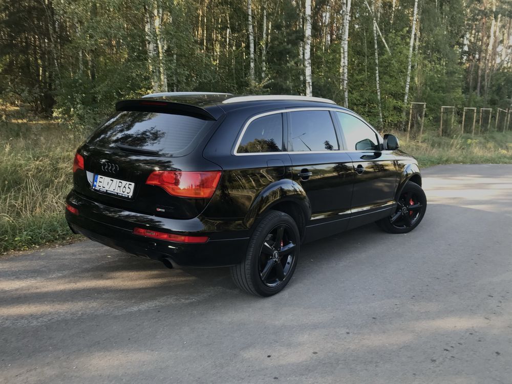 Audi Q7 3.0 TDI 233 km. Mega stan i wyglad .