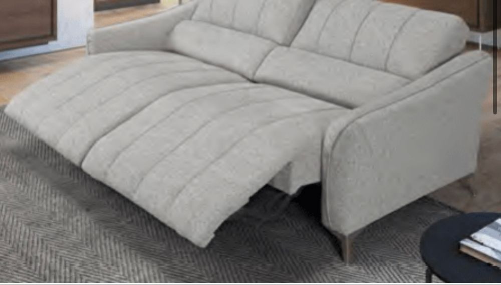 Sofa marca Escorpiao NOVOS