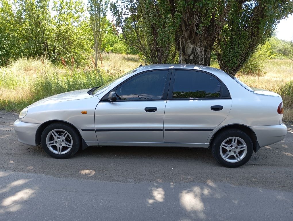 2006г. Деу Ланос Daewoo Lanos 1.5i Газ-Бензин Кондиционер