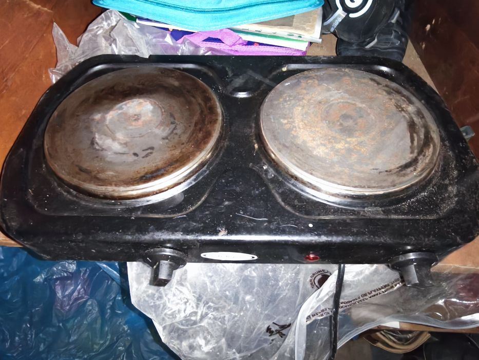 Електроплитка Леміра ЕПЧ Т/220, 2 чугуних конфорки
1,980.00₴