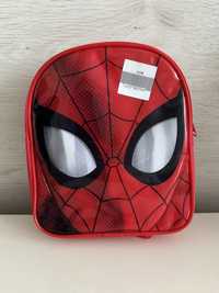 дитячій червоний рюкзак з Людиною Павуком Spiderman.