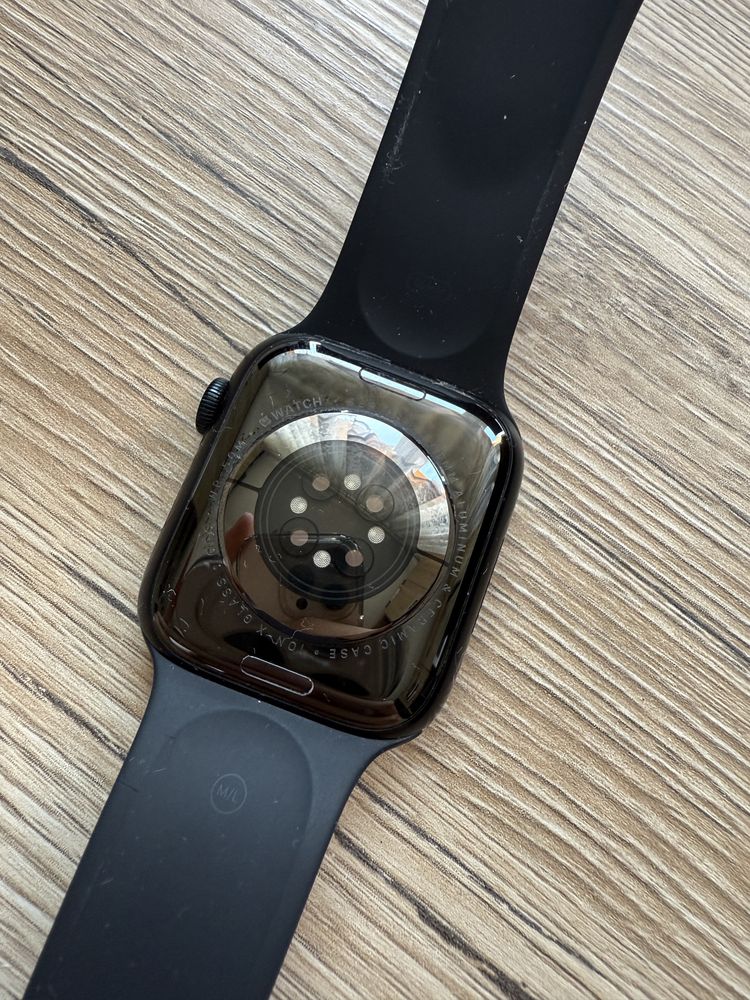 Apple warch series 8 45mm