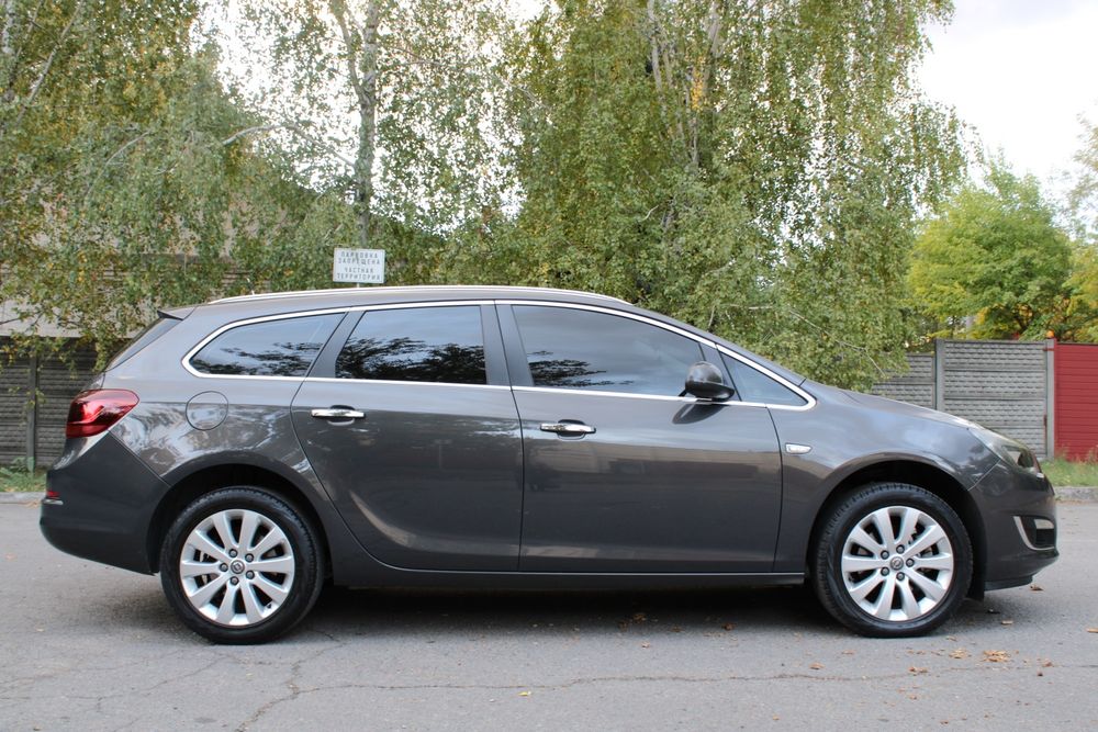 Opel Astra j 2012 1.7 CDTI