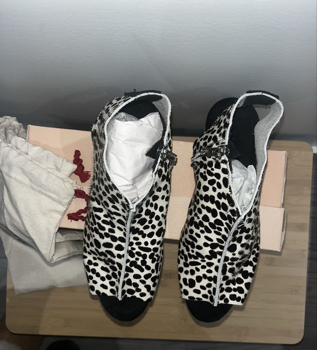 Sandalias da maray de pele tamanho 37