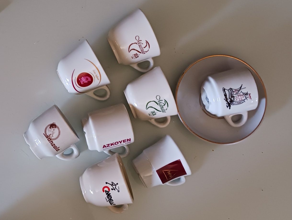Chávenas de café