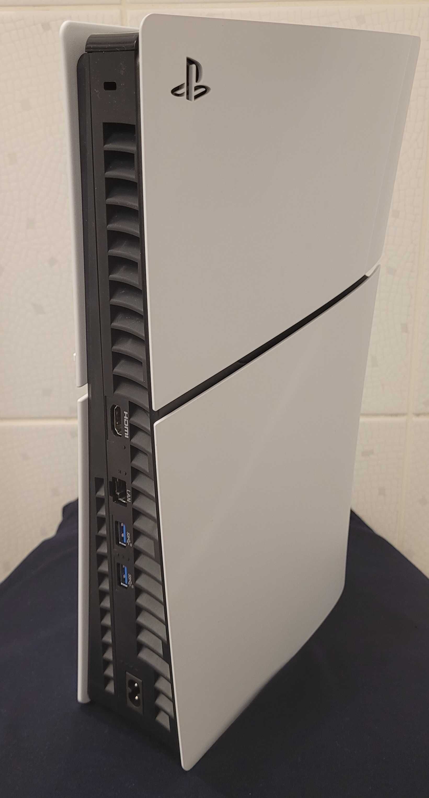 PS 5 SLIM Playstation jak NOWA