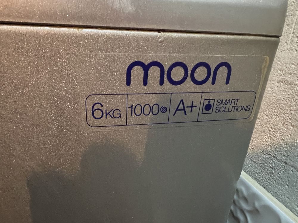 Пральна машинка Indesit Moon SIXL 106 S