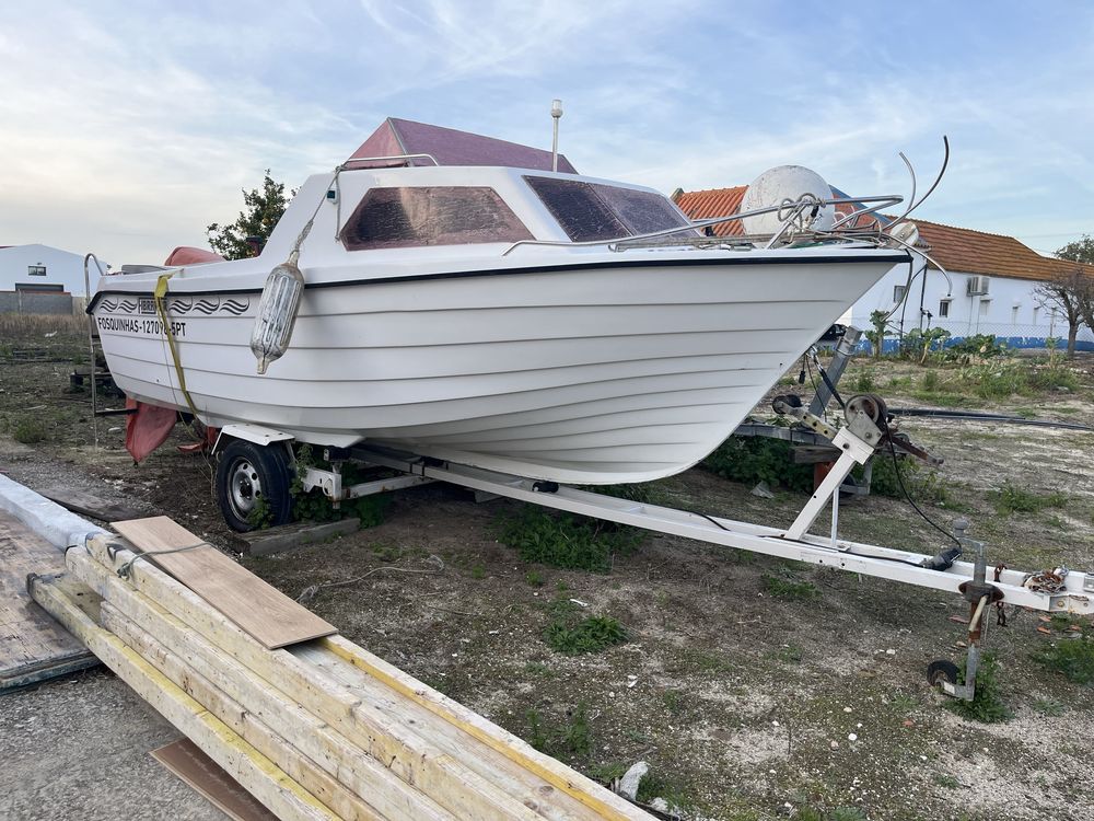 Barco fibramar Semi-cabinado