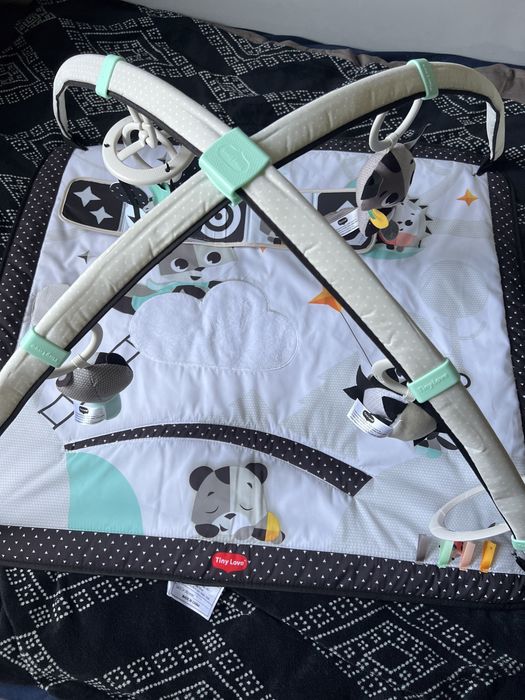 Mata edukacyjna Tiny Love Black & White Gymini