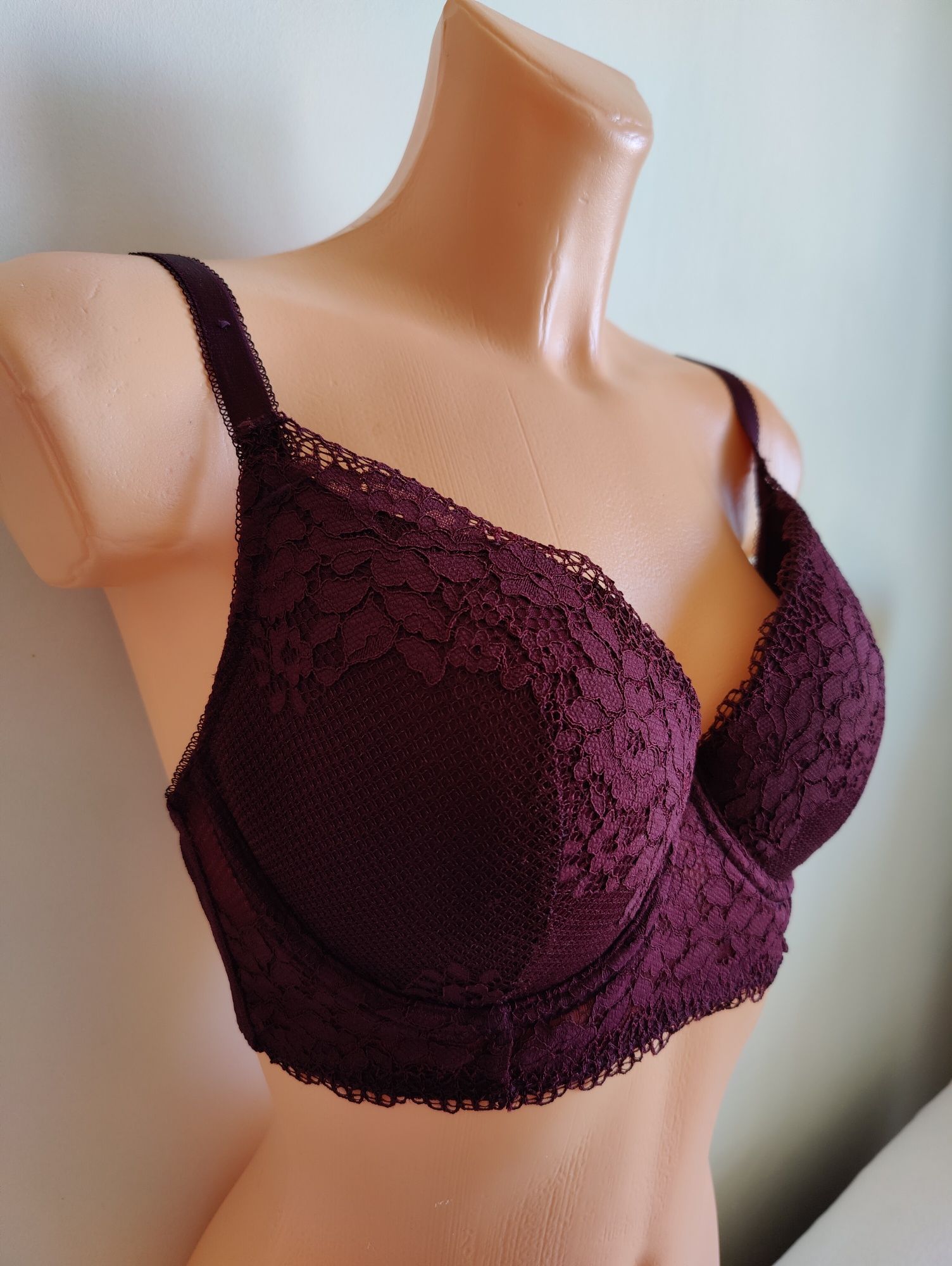 Biustonosz stanik Phoebe Next 34DD 75DD koronkowy fiszbiny