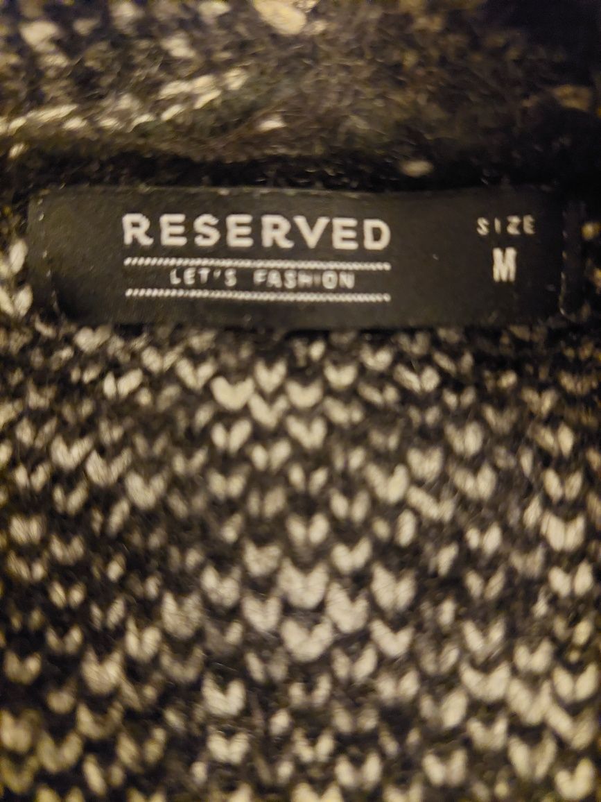 Damski sweter marki Reserved