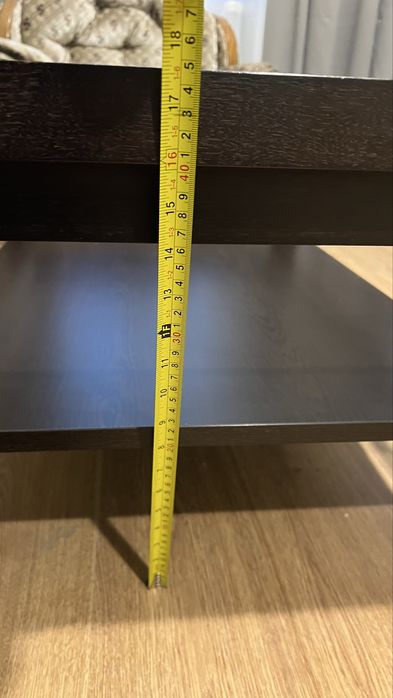 Скляний журнальний столик із масиву дерева (венге), в чудовому стані