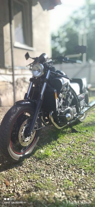Yamaha V-Max1200