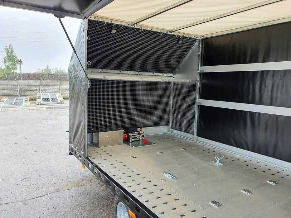 Przyczepa Laweta Wiola L35G50P MOTORSPORT zabudowana uchylna zabytków