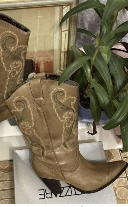 Казаки,вышивка Италия