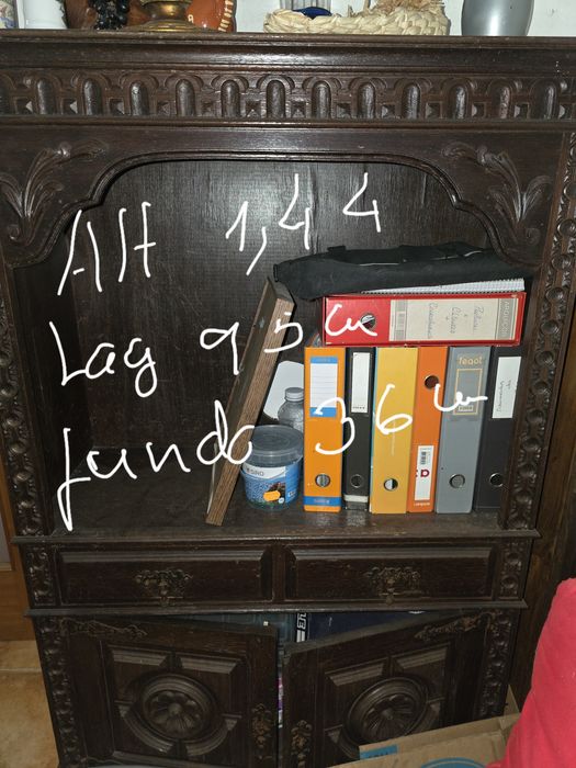 Movel antigo, madeira maciça