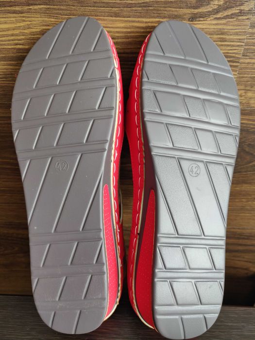 Женские ортопедические сандалии  на танкетке р. 42 стелька 26 см.