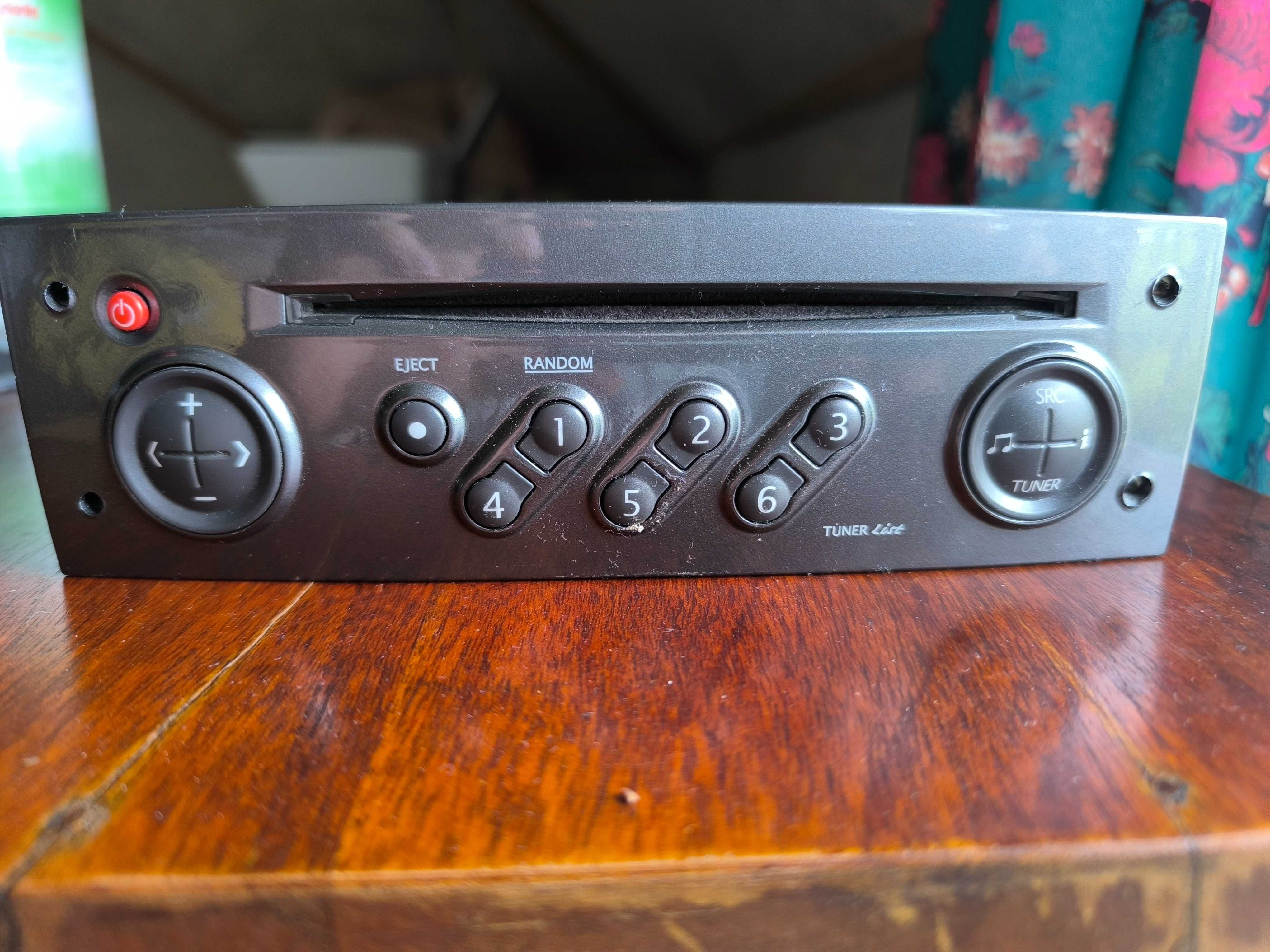 Radio Samochodowe CD do Renault Megane 2 z kodem
