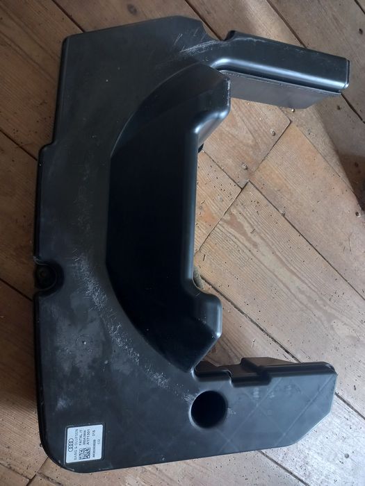 Subwoofer carrinha audi