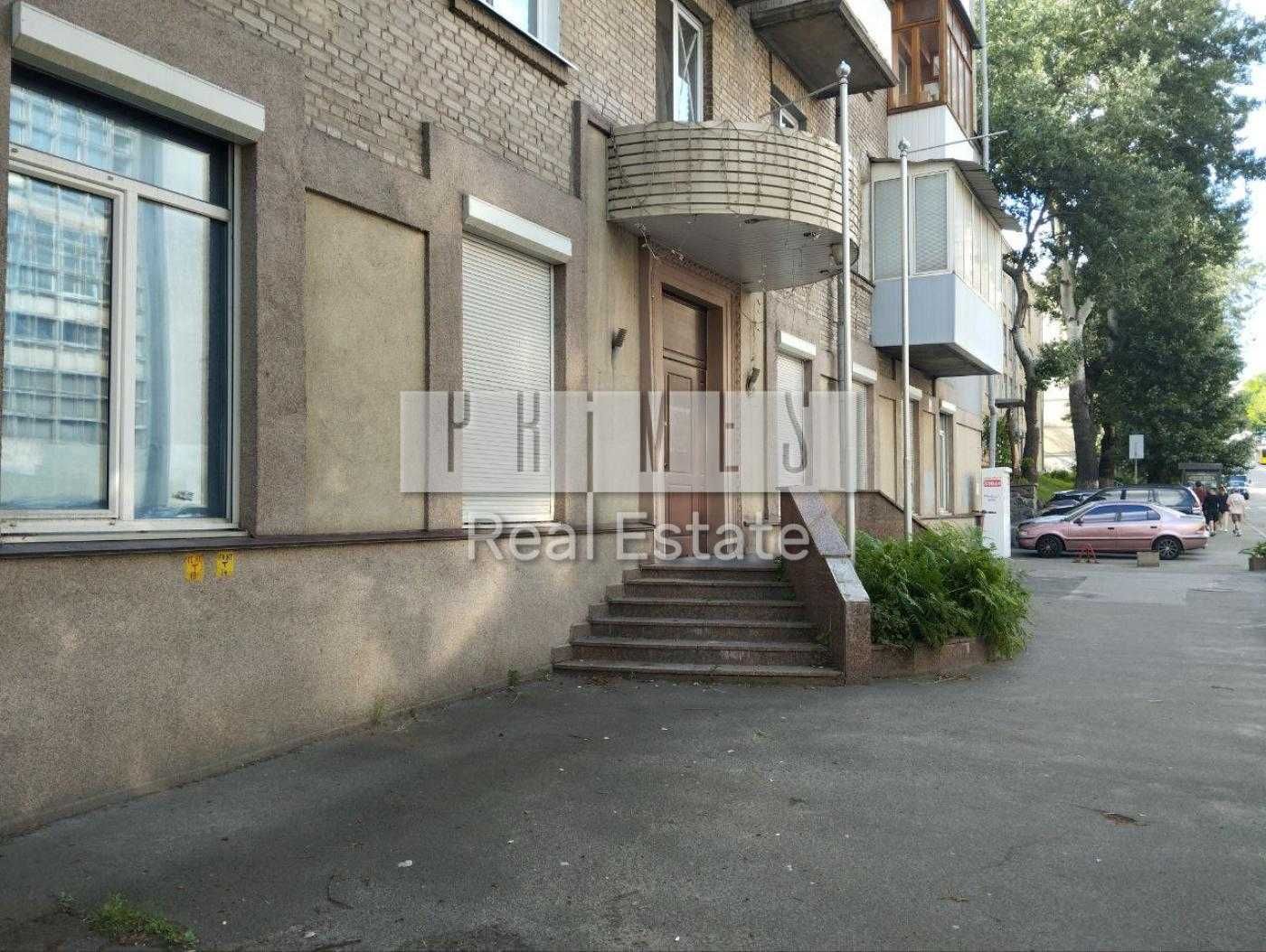 Продаж фасадного приміщення, вул. Кловський узвіз, 10, Печерськ