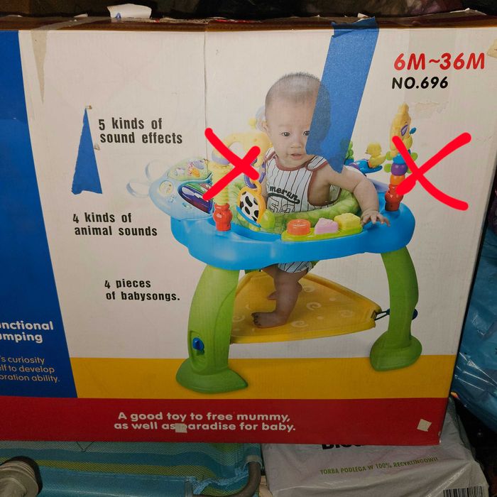 chodzik z trampolinką