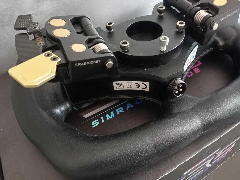 Kierownica simracing Evil Racing DGT v2f Dual Clutch Dan Suzuki Editio