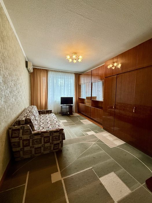 2 кімнатна квартира. Нагірна частина. Район Макдональдсу