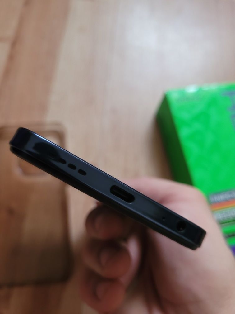 Infinix Hot 40i 8/256 stan bdb
