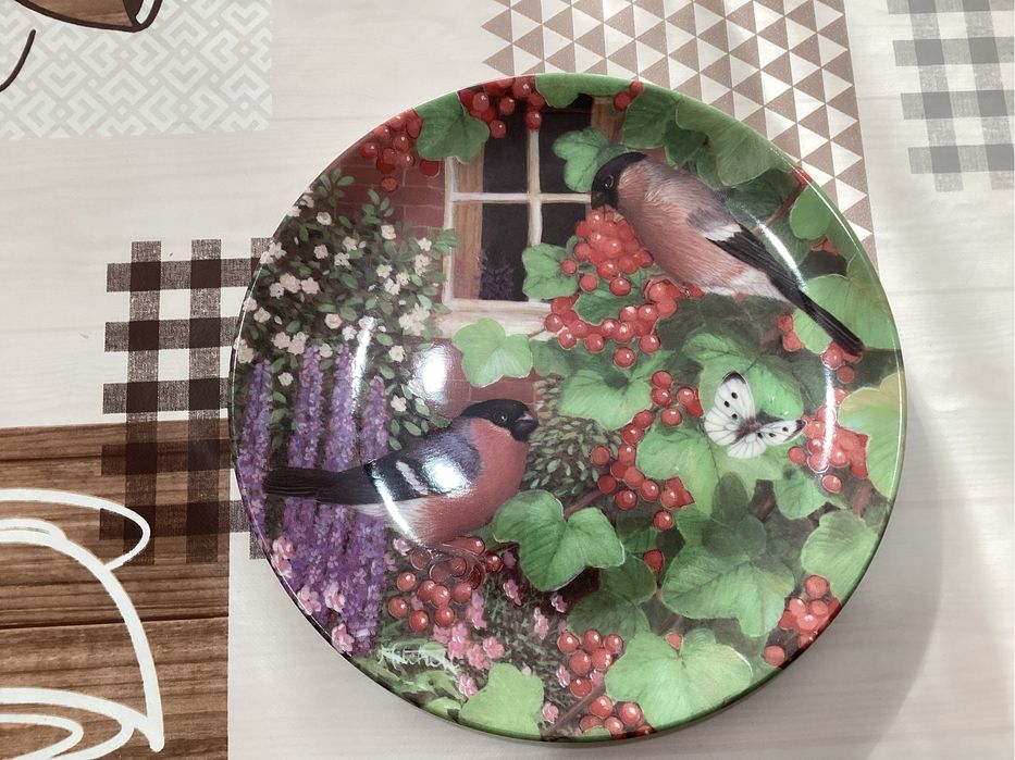 Декоративные тарелки