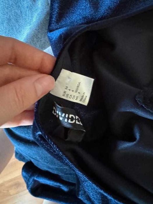 Krótka granatowa sukienka z weluru h&m xs alternatywka goth grunge