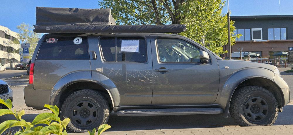 Nissan Pathfinder 2.5 dCi Elegance LE