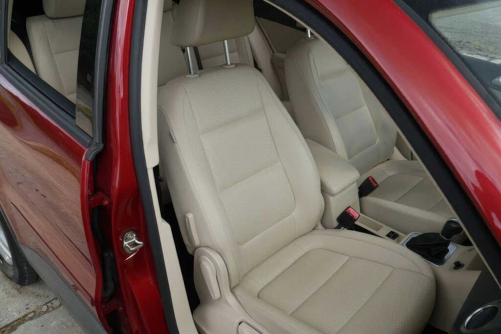 Volkswagen Tiguan SEL      2016