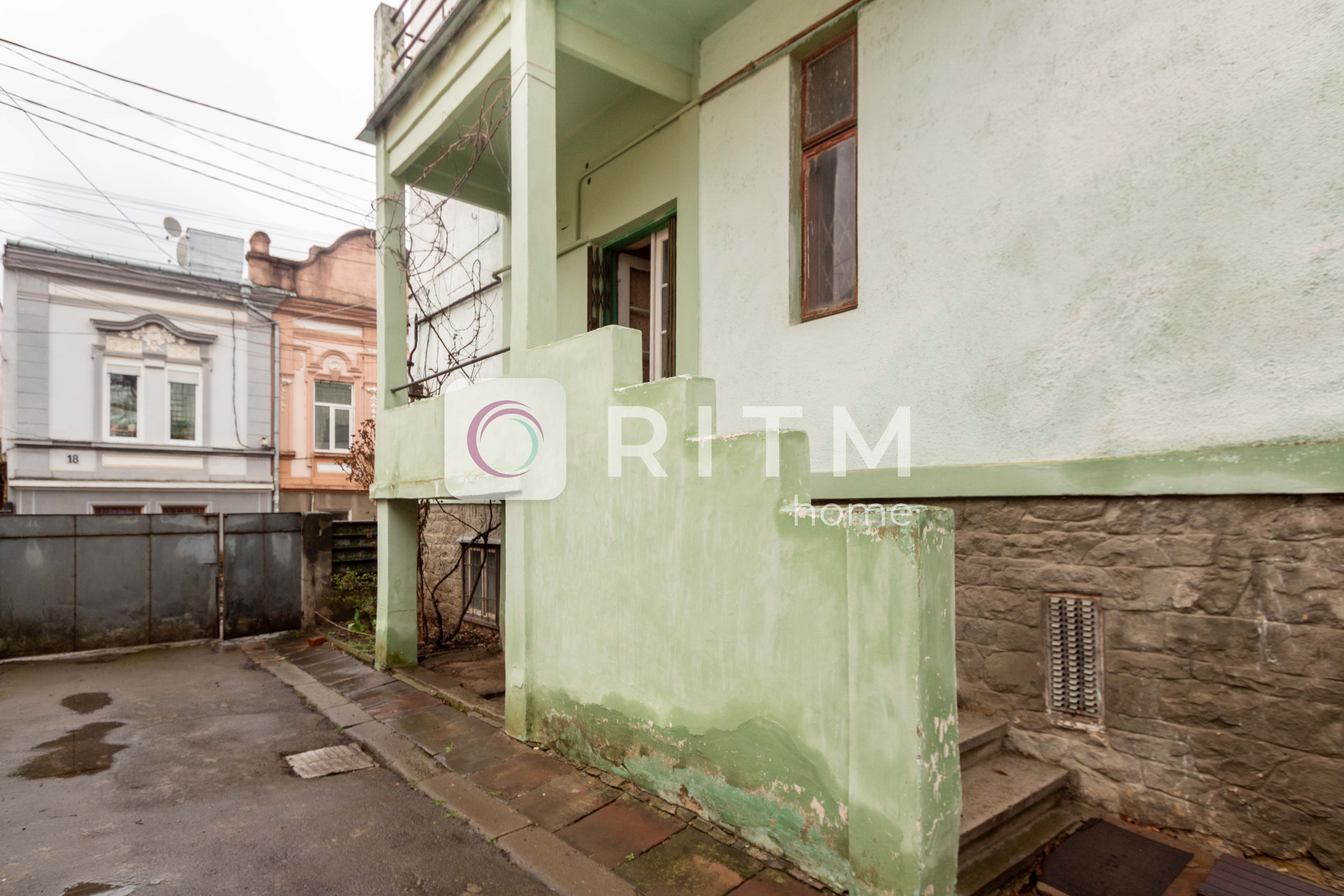 2-к. квартира в центрі міста по вулиці Фучика