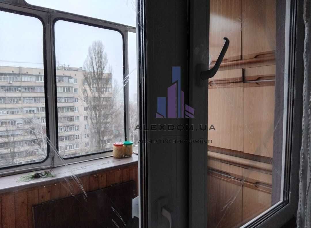 Продається 3к квартира 69м2, бульвар Незалежності буд. 15 .Бровари