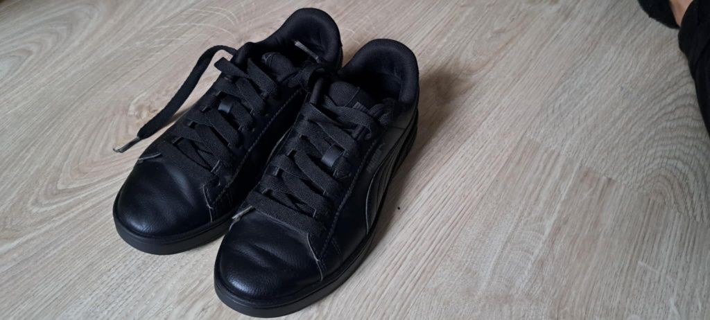 Sneakersy PUMA Rickie Classic JR roz.37